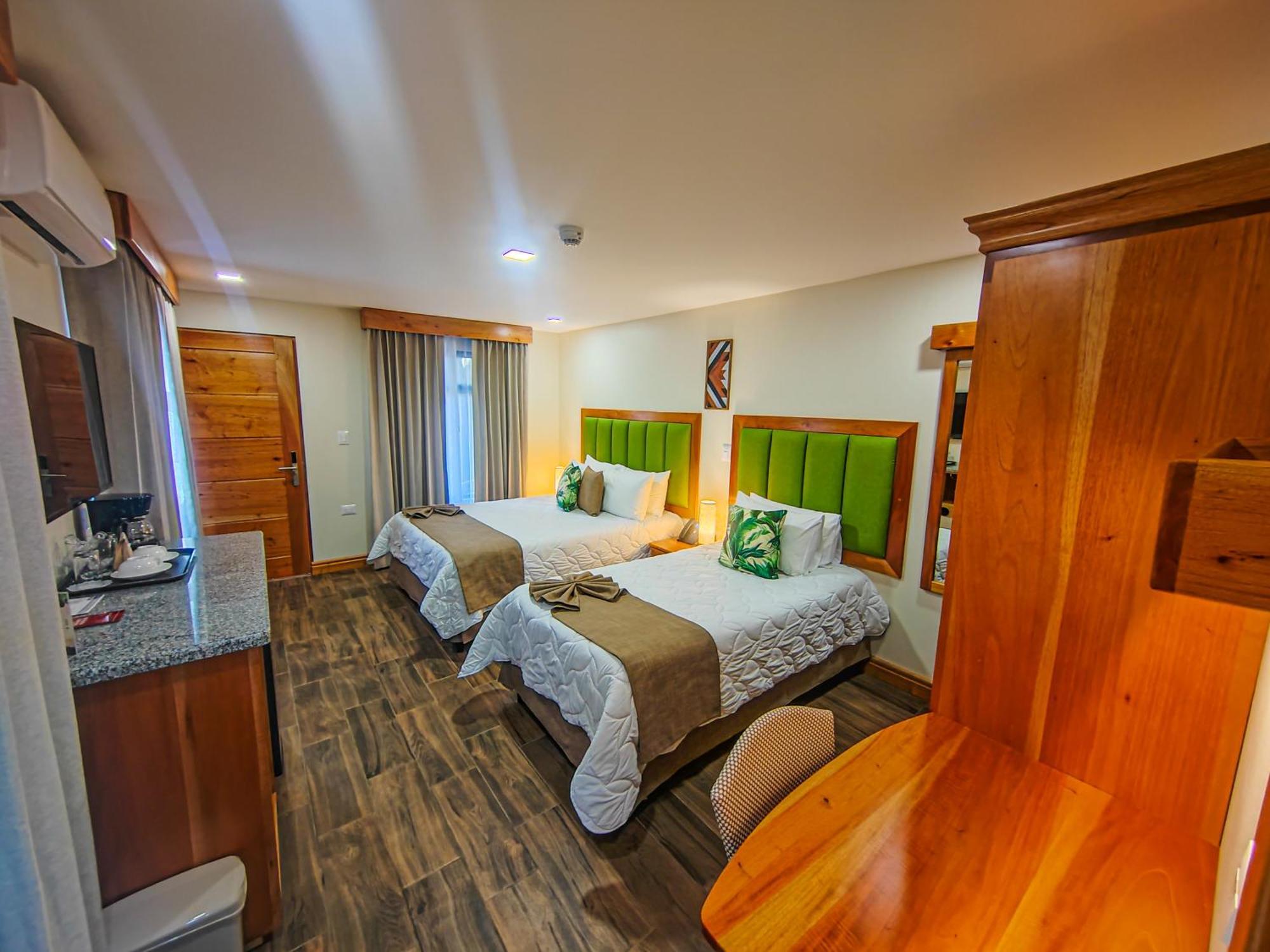 Sibu Boutique Hotel Monteverde Luaran gambar
