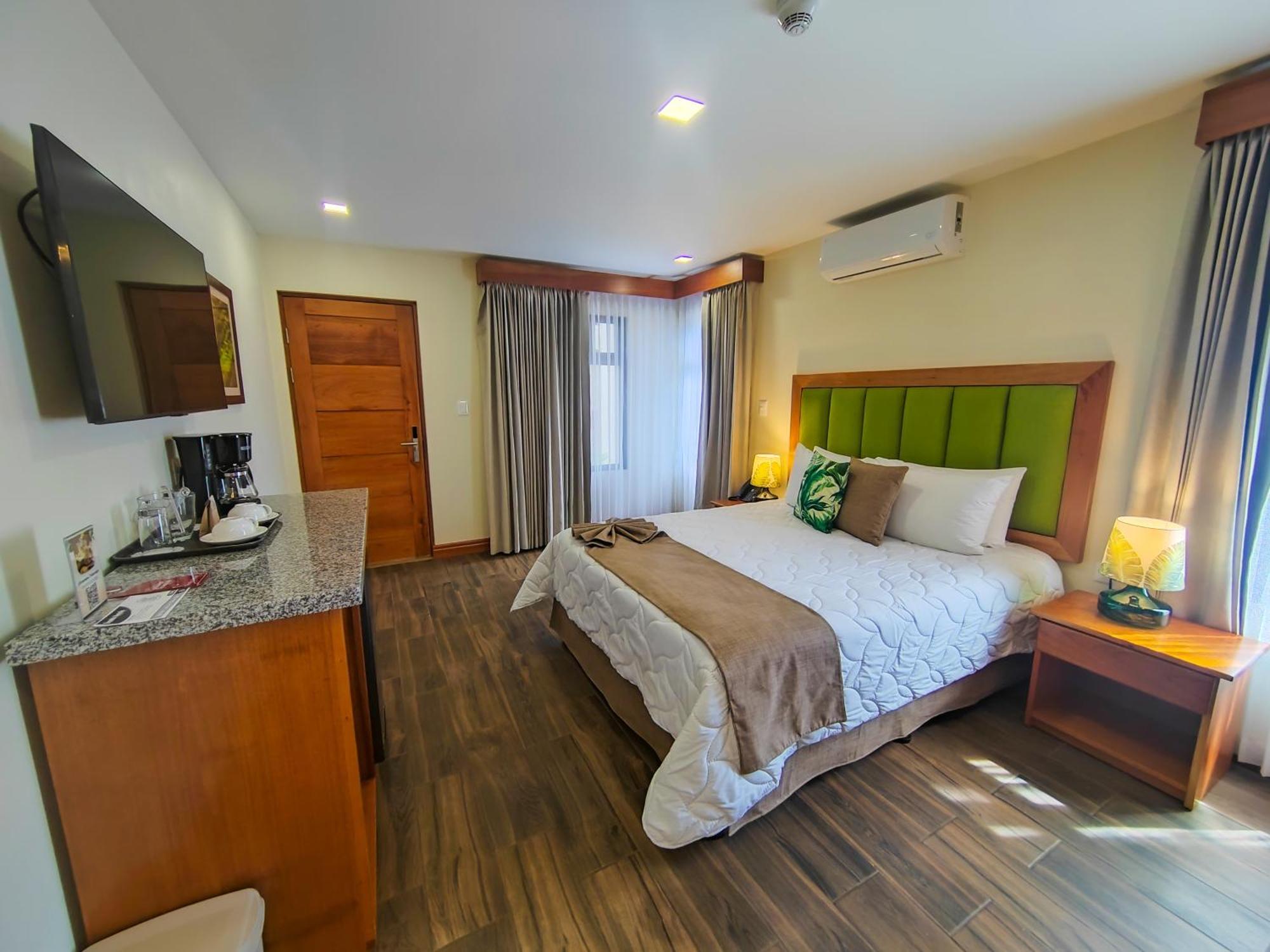 Sibu Boutique Hotel Monteverde Luaran gambar