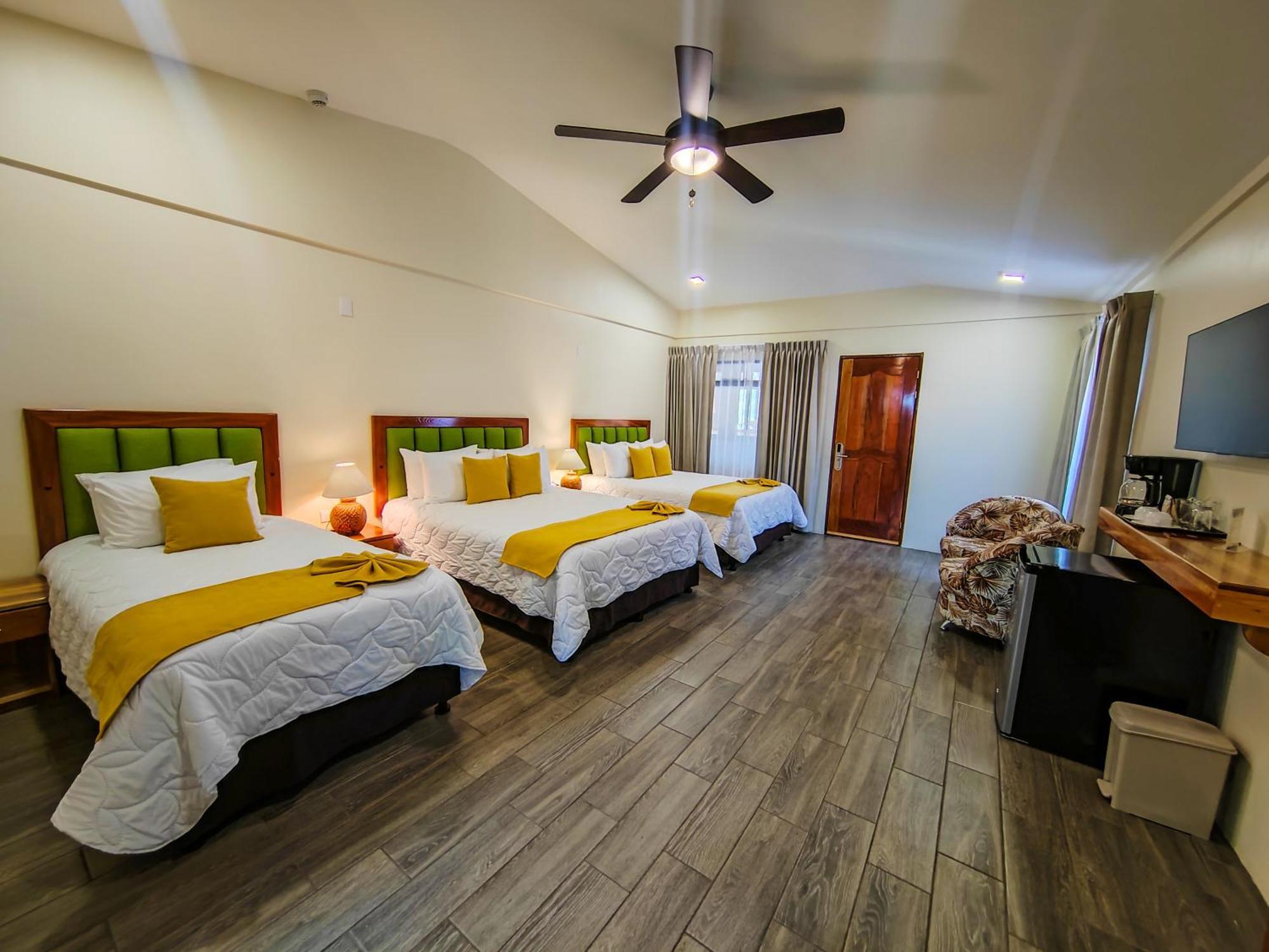 Sibu Boutique Hotel Monteverde Luaran gambar