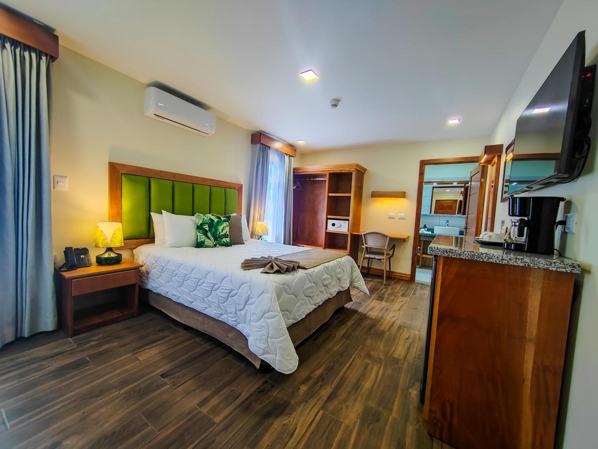 Sibu Boutique Hotel Monteverde Luaran gambar