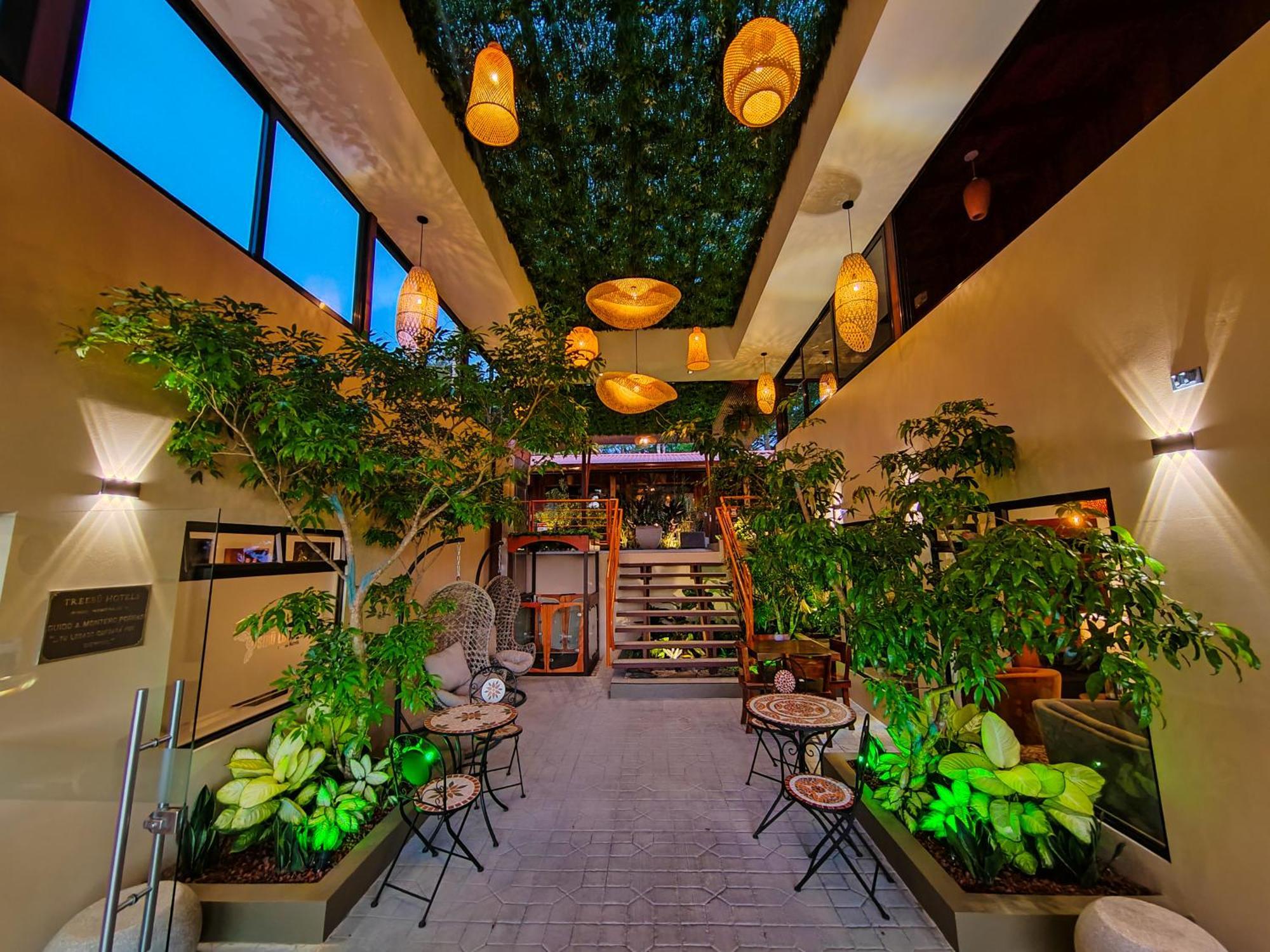 Sibu Boutique Hotel Monteverde Luaran gambar