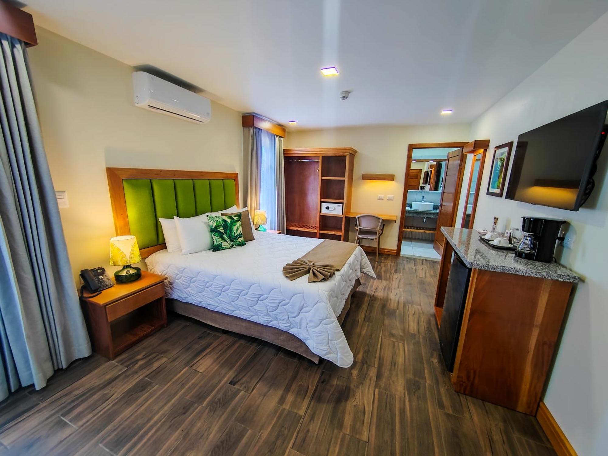 Sibu Boutique Hotel Monteverde Luaran gambar